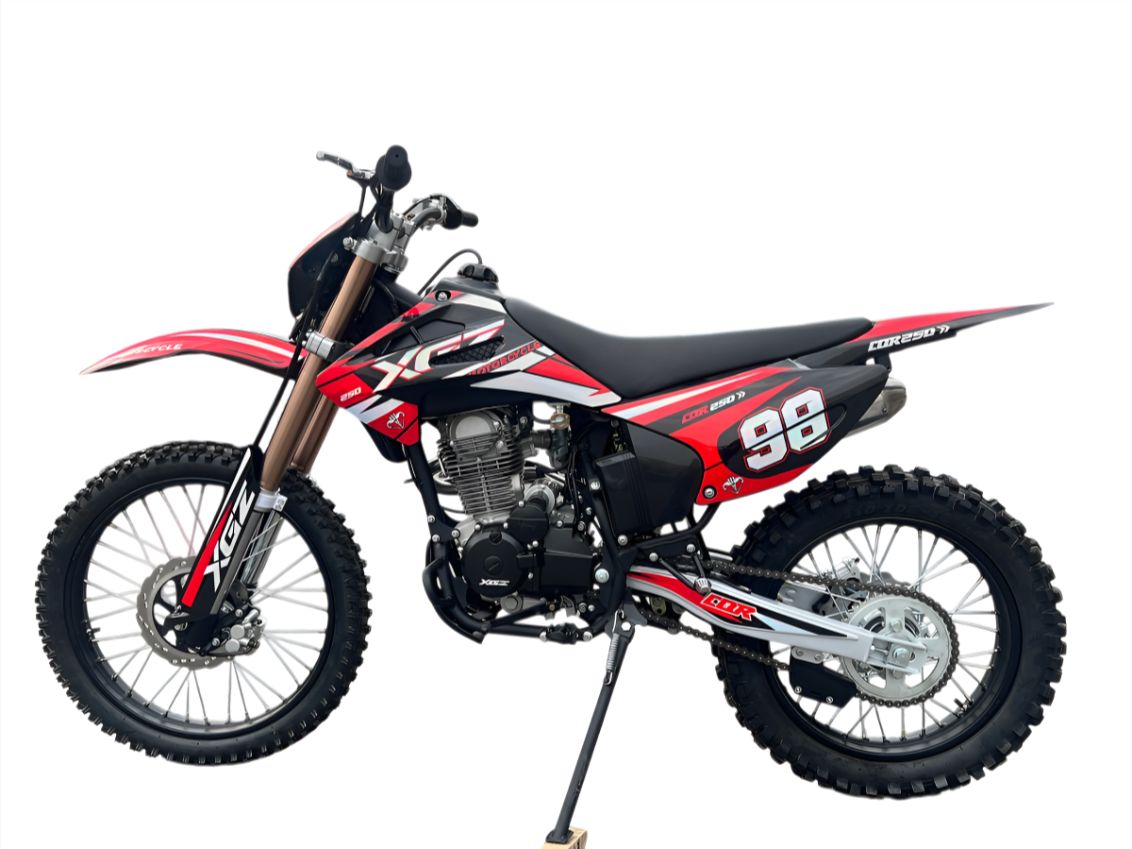 Мотоцикл XGZ CQR-CB250 ENDURO Мотоцикл XGZ CQR-CB250 ENDURO