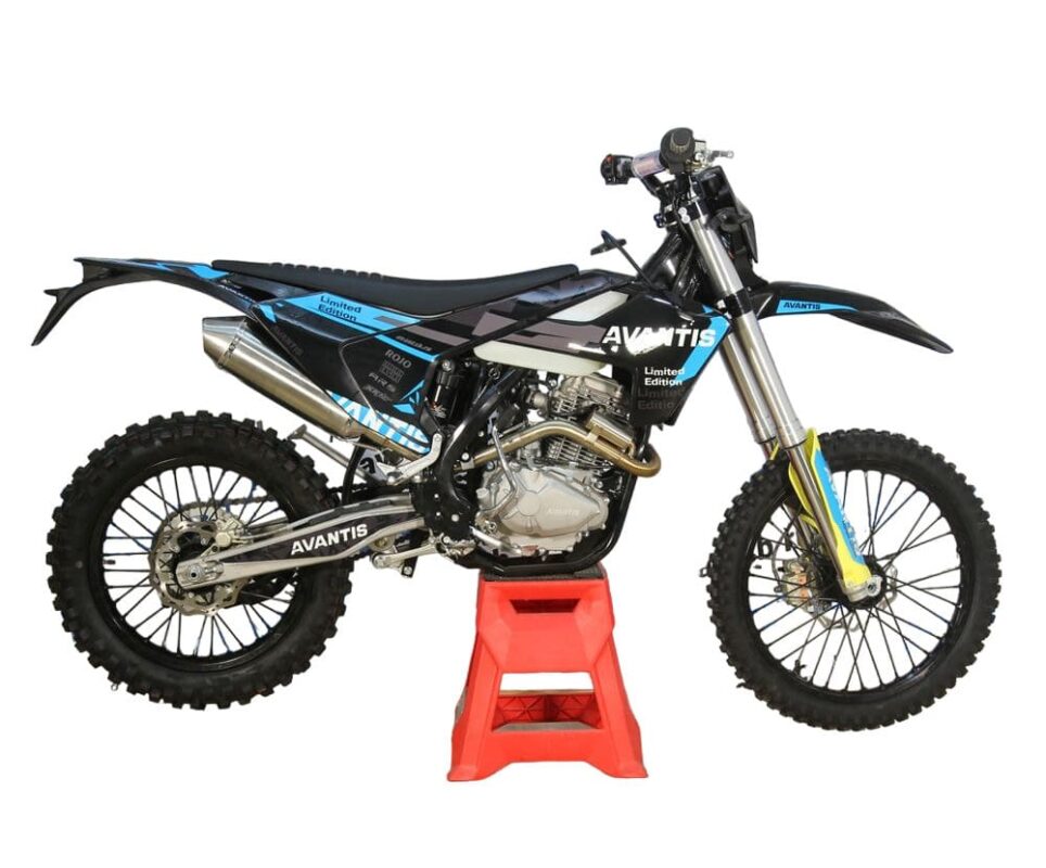 Мотоцикл кроссовый эндуро AVANTIS 250 Carb (PR250/172FMM-5 Design HS черный) ARS с ПТС